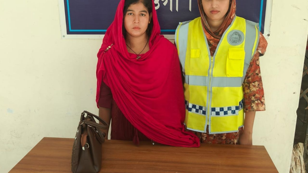 নওগাঁয় পুলিশের অভিযানে ১৫০ পিচ ট্যাপেন্টাডল ট্যাবলেট সহ নারী আটক