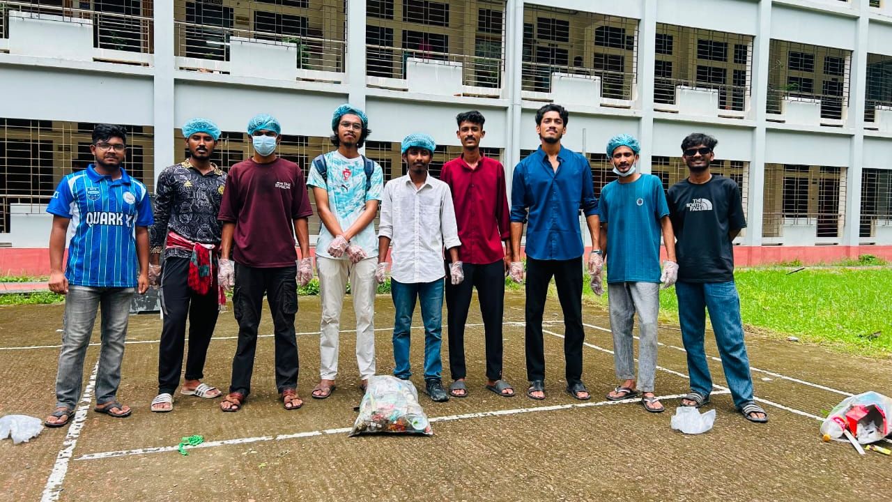 তামিমের নেতৃত্বে পরিচ্ছন্নতার বার্তা, পাশে বন্ধুসভা