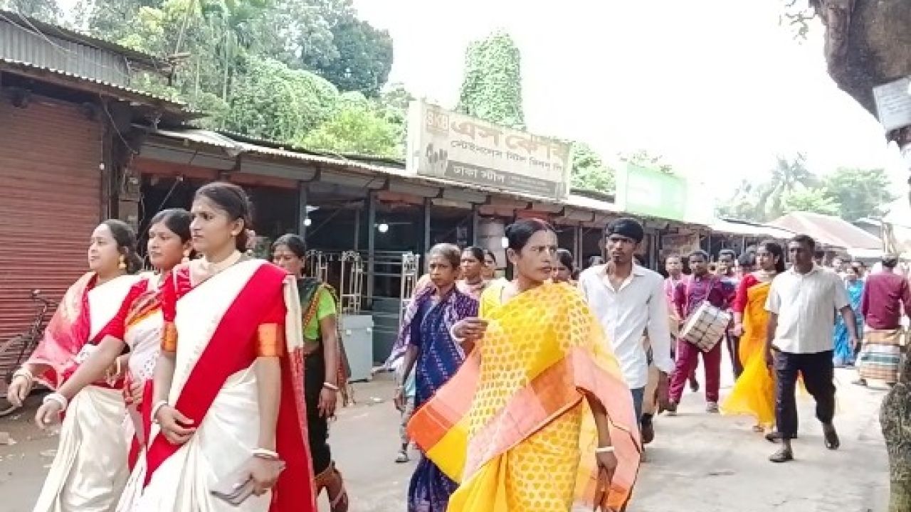 ঘিওরে সনাতন ধর্ম অবলম্বনকারী হিন্দু সম্প্রদায়ের,শ্রীকৃষ্ণ জন্মাষ্টমী পালিত 