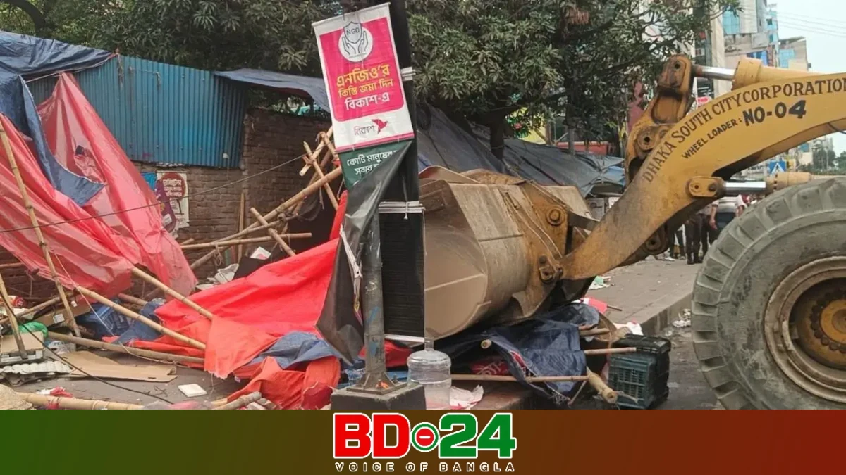 ধানমন্ডি লেক ও সাত মসজিদ রোডে ডিএসসিসির উচ্ছেদ অভিযান