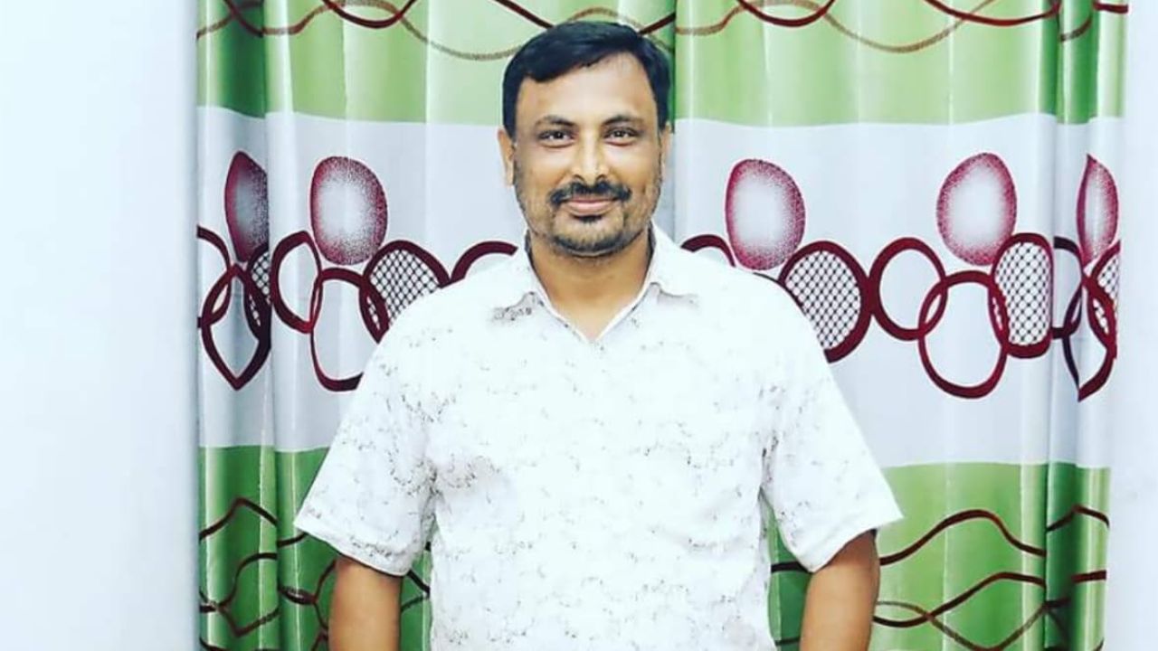 দৈনিক &lsquo;নবচিত্র&rsquo;-এ যোগ দিলেন প্রবীণ সাংবাদিক রফিক মন্ডল, ২৩ বছরের অভিজ্ঞতা নিয়ে কোটচাঁদপুরে শুরু হলো নতুন অধ্যায় বিভিন্ন মহলের শুভেচ্ছা