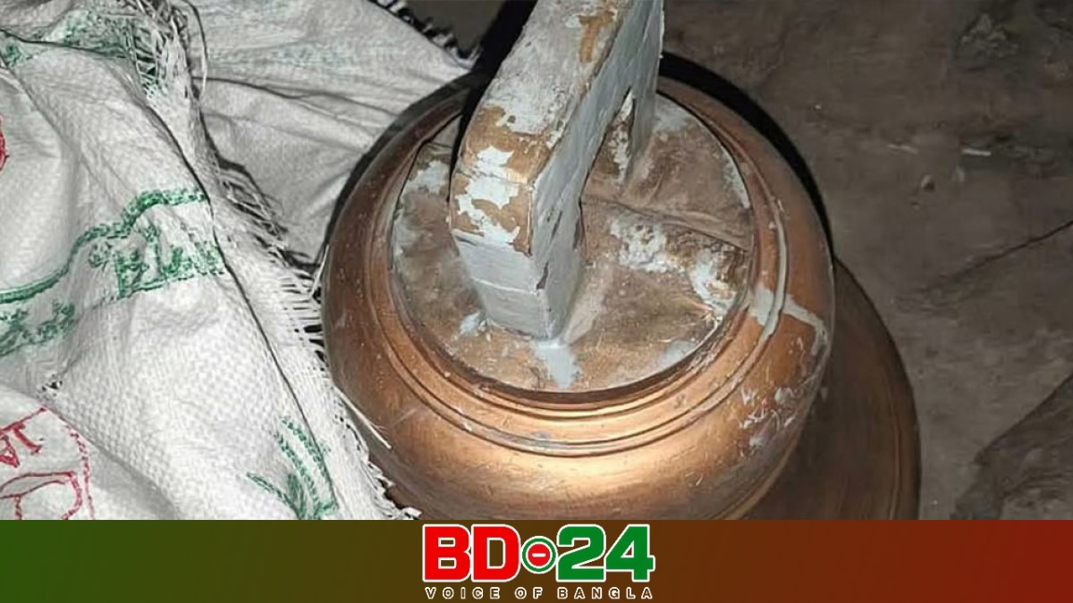 মোহাম্মদপুরে গির্জার চুরি যাওয়া পিতলের ঘণ্টা উদ্ধার